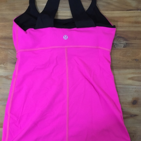 Lululemon size 4 fitted tank - Picture 2 of 3